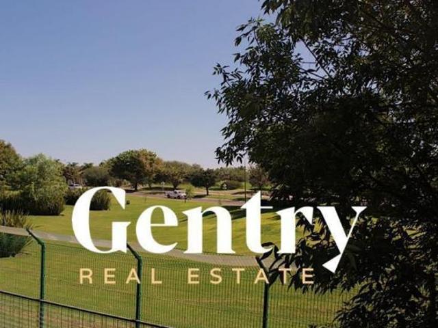 Venta de Casa en El Campanario, ¡Espectacular Construcción!