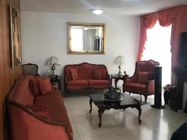 CASA EN VENTA | COLONIA CENTRO, QUERÉTARO
