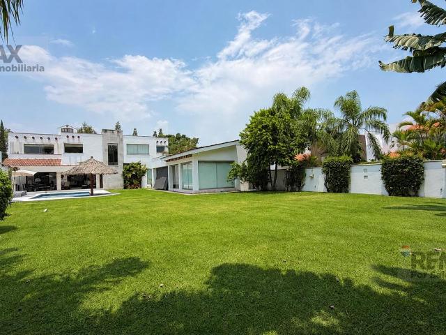 Venta de casa en el exclusivo Fracc. Kloster Sumiya, Jiutepec, Morelos?Clave 6337