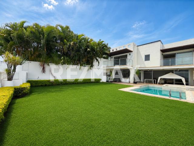 Venta de casa en el Fracc. Burgos, Corinto, Temixco, Morelos. Clave 6214