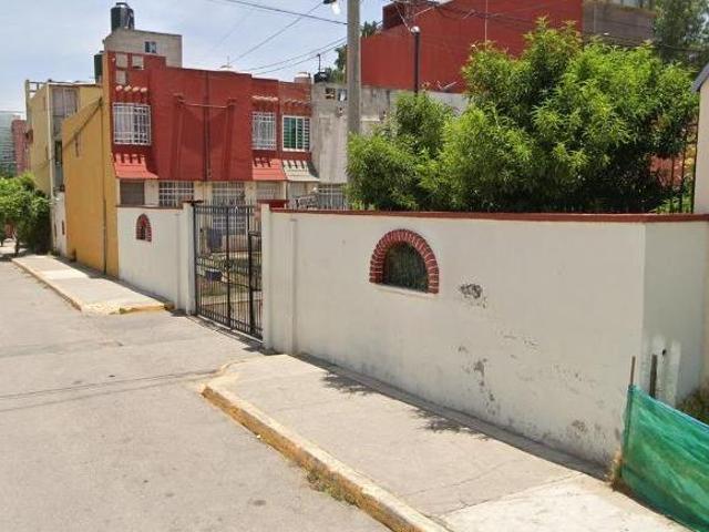 VENTA DE CASA EN EL FRACC. JOYAS DE CUAUTITLAN