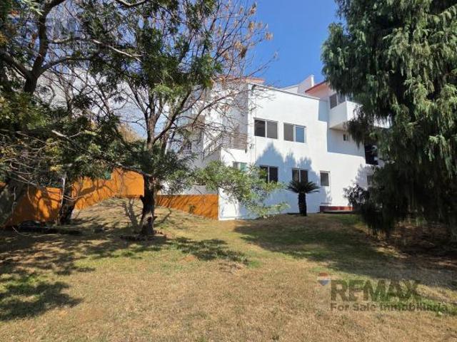 Venta de casa en el Fracc. Real de Tétela, al Norte de Cuernavaca, Morelos…Clave 6024