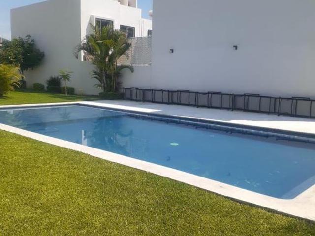VENTA DE CASA EN EL FRACC RESIDENCIAL AIYANA, EN SANTA FE, XOCHITEPEC