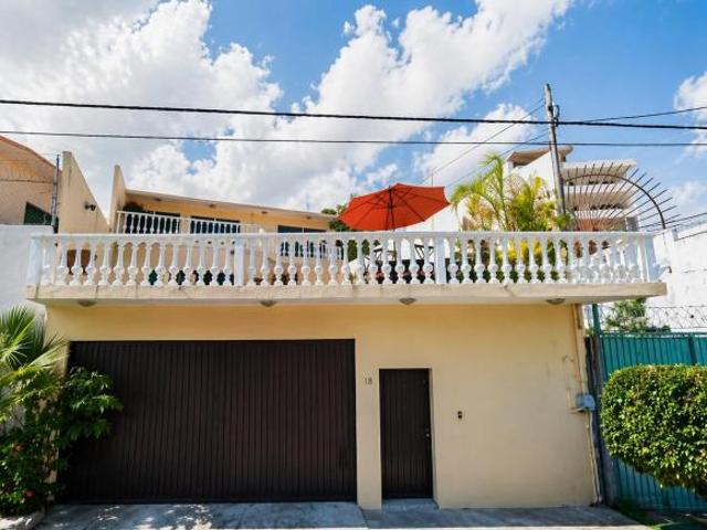 VENTA DE CASA EN EL FRACCIONAMIENTO COSTA AZUL EN ACAPULCO EN GUERRERO