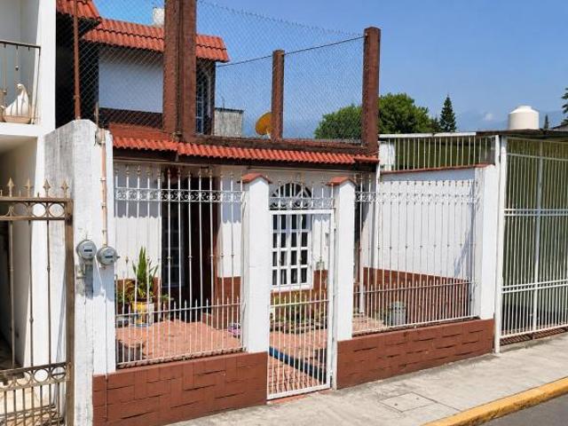 VENTA DE CASA EN EL FRACCIONAMIENTO EL ESPINAL EN ORIZABA EN VERACRUZ