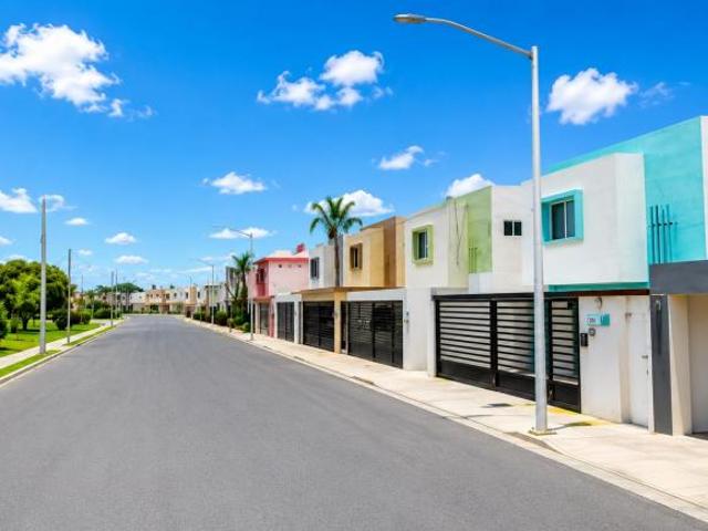 VENTA DE CASA EN EL FRACCIONAMIENTO SANTA LUCIA EN CADEREYTA JIMENEZ NUEVO LEON
