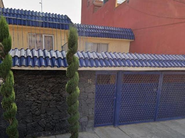 VENTA DE CASA EN EN CERRO DE LA ESTRELLA IZTAPALAPA CDMX