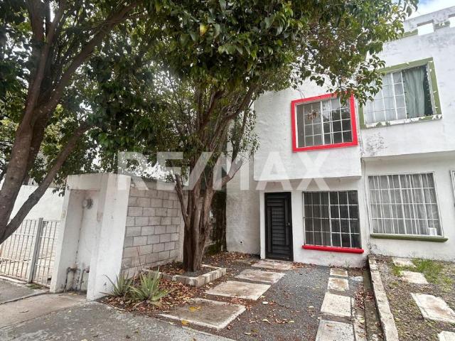 Venta de casa en Fuentes de Balvanera, Apaseo El Grande, Guanajuato