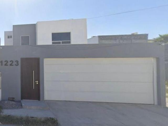 VENTA DE CASA EN FESTSE MONCLOVA COAHUILA