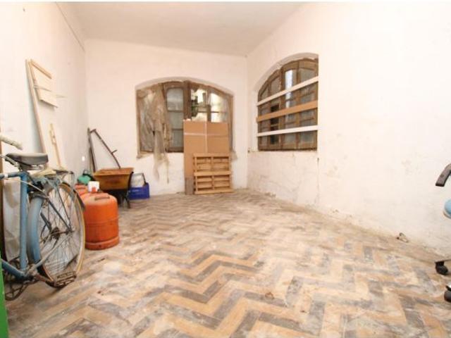 VENTA DE CASA EN FERNANDO EL CATÓLICO DE EJEA