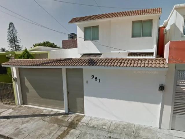Venta de Casa en Floresta, Veracruz: Oportunidad Habitacional