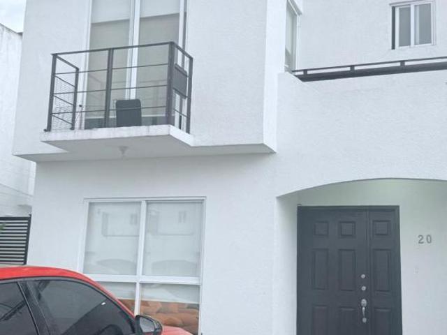 VENTA DE CASA EN FORESTA CRISTAL LAGOONS METEPEC