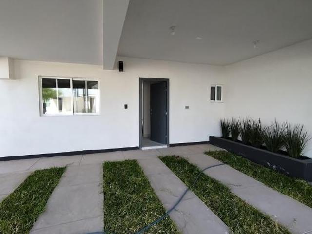 VENTA DE CASA EN FRACC TARONA AL NORTE CERCA DE BACHILLERES 10 LAS ALDABAS
