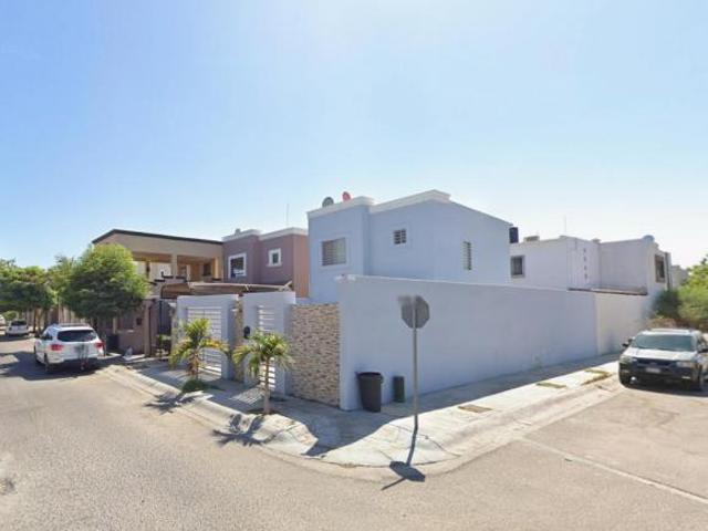 VENTA DE CASA EN FRACCIONAMIENTO VILLAS DEL ENCANTO, LA PAZ, BAJA CALIFORNIA