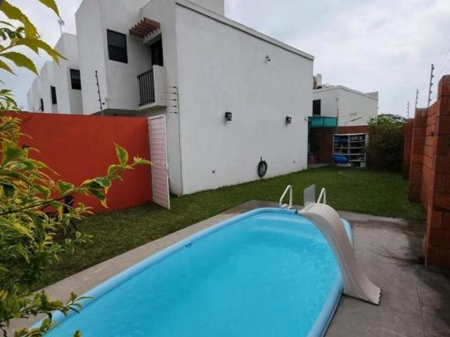 Venta de Casa en Fraccionamiento Xana con alberca