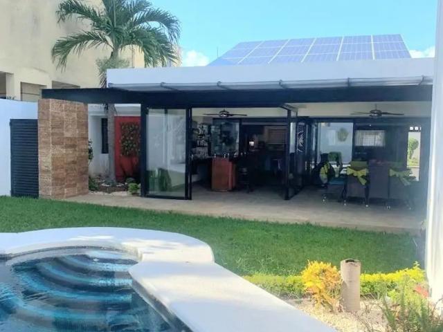 VENTA DE CASA EN FRACCIONAMIENTO CAMPESTRE
