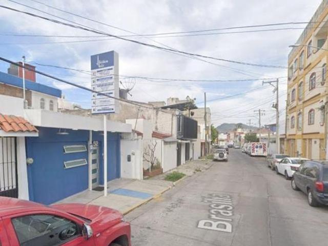 VENTA DE CASA EN FRACCIONAMIENTO CIUDAD VALLE TEPIC NAYARIT