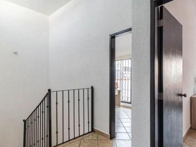 VENTA DE CASA EN FRACCIONAMIENTO HORNOS INSURGENTES, GUERRERO