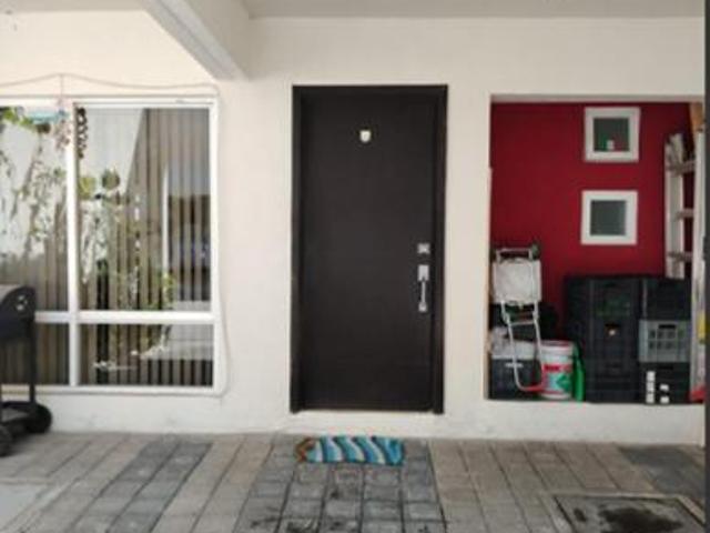 VENTA DE CASA EN FRACCIONAMIENTO LA TOSCANA III EN TOLUCA