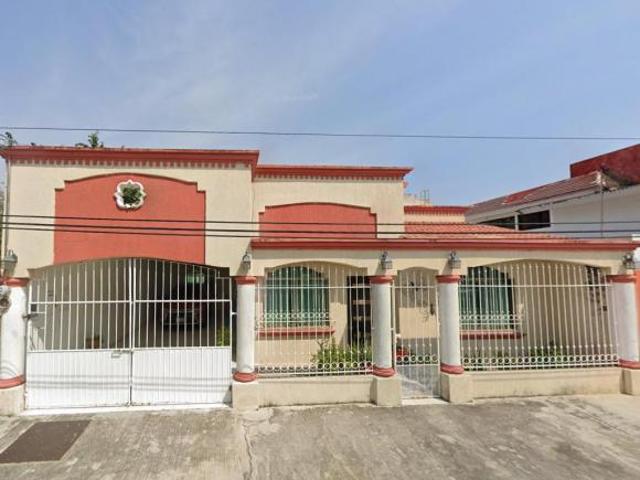VENTA DE CASA EN FRACCIONAMIENTO LAS ROSAS EN COMACALCO TABASCO
