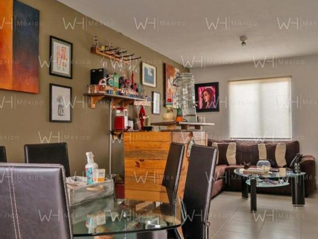 VENTA DE CASA EN FRACCIONAMIENTO LOMAS URBI, CALIMAYA EDO. DE MEX