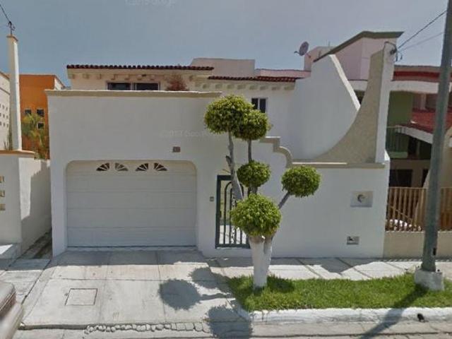 VENTA DE CASA EN FRACCIONAMIENTO LOMAS DE MAZATLAN MAZATLAN SINALOA