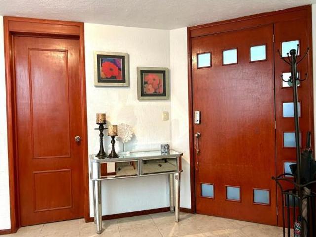 VENTA DE CASA EN FRACCIONAMIENTO QUINTA LAS AZALEAS EN METEPEC
