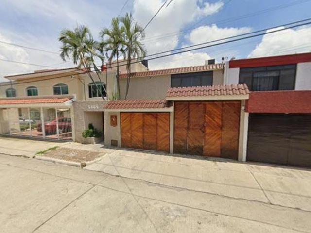 VENTA DE CASA EN FRACCIONAMIENTO REAL VALLARTA, ZAPOPAN, JALISCO