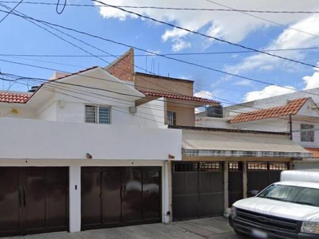 VENTA DE CASA EN GUANAJUATO LEON REAL PROVIDENCIA