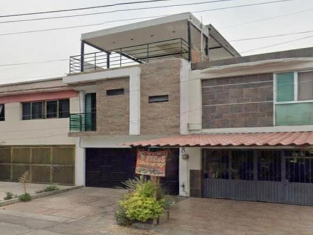 VENTA DE CASA EN GUADALAJARA JALISCO SAN ANTONIO JORGE ISAAC