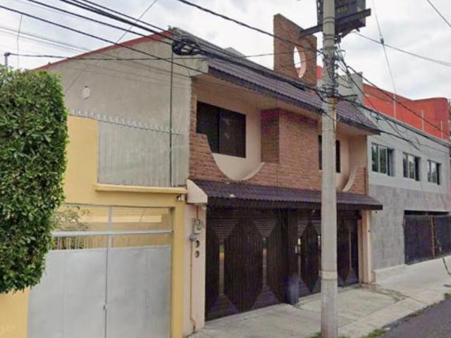 VENTA DE CASA EN GUSTAVO A. MADERO, CDMX