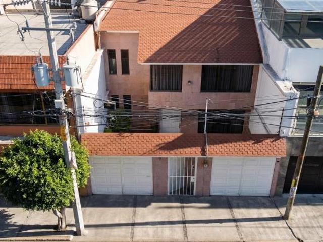 VENTA DE CASA EN GUSTAVO A MADERO CIUDAD DE MEXICO