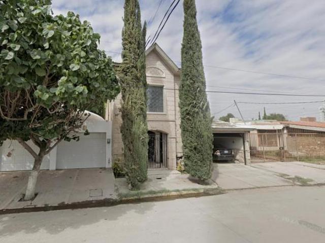 VENTA DE CASA EN GOMEZ PALACIO DURANGO LAS ROSAS