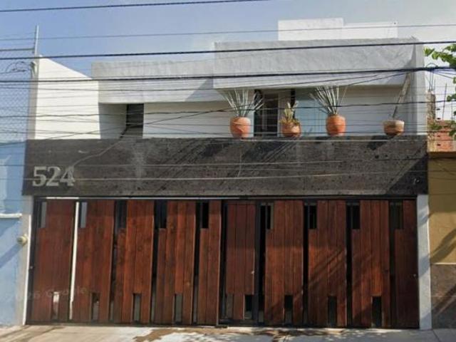 VENTA DE CASA EN GREMIAL EN AGUASCALIENTES