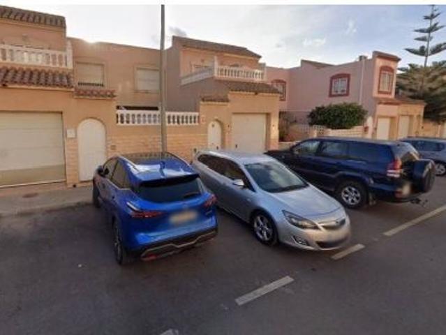 Venta de casa en Huercal de Almería