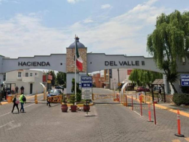 Venta de Casa en Hacienda de las Carretas, Colonia Hacienda del Valle, Toluca, Estado de México