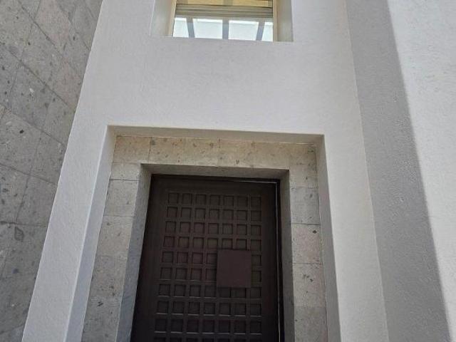 VENTA DE CASA EN HACIENDA DE VALLE ESCONDIDO
