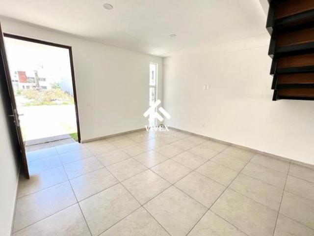 VENTA DE CASA EN HACIENDAS LA HERRADURA PACHUCA