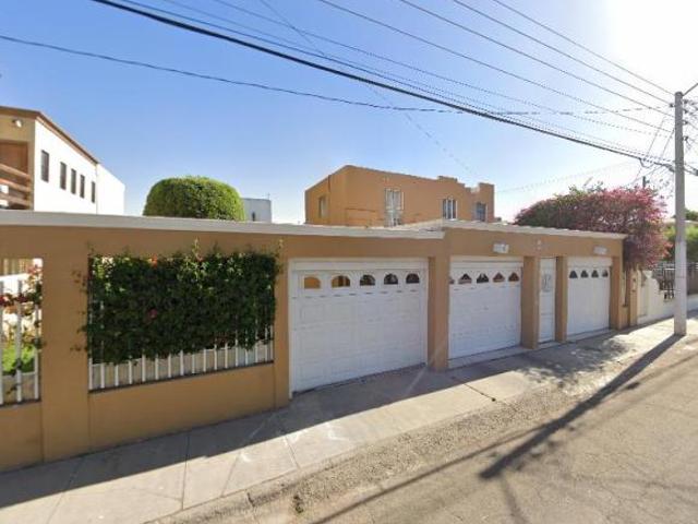 VENTA DE CASA EN ISLA BAHAMAS JARDINES DEL LAGO