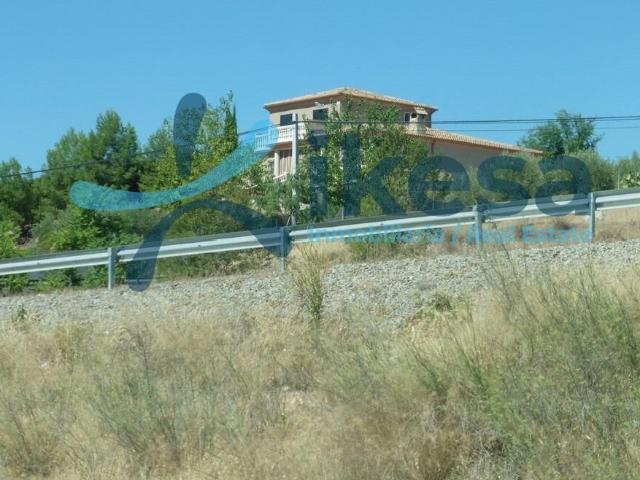 Venta de Casa en Jaén. Activo inmobiliario Sin Posesión. No se puede Visitar ni Financiar