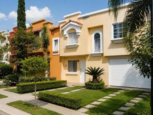 VENTA DE CASA EN JALISCO COYULA COL COYULA