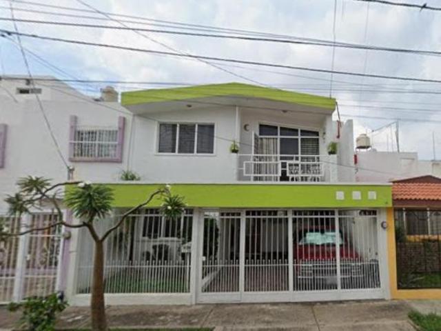 VENTA DE CASA EN JALISCO GUADALAJARA COL JARDINES DEL COUNTRY