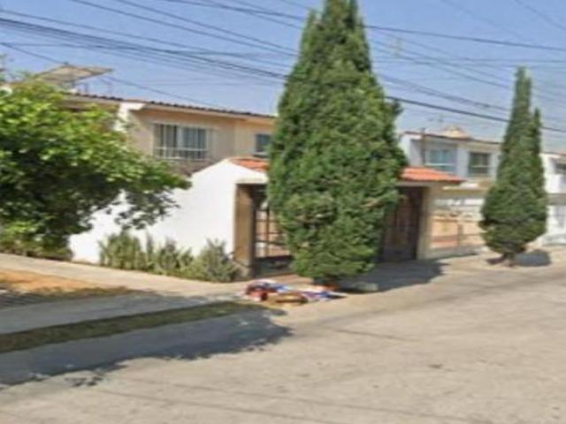 VENTA DE CASA EN JALISCO GUADALAJARA COL. JARDÍNES DEL NILO, JOSÉ MARÍA MARROQUÍ