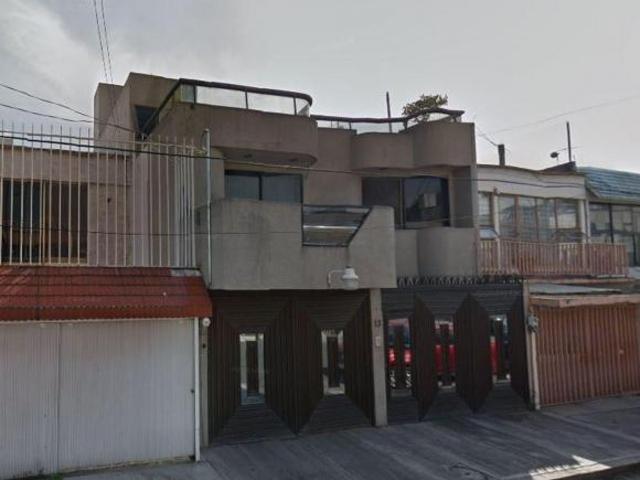 VENTA DE CASA EN JARDIN BALBUENA
