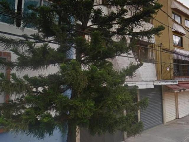 VENTA DE CASA EN JARDIN BALBUENA