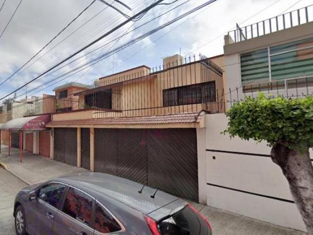 VENTA DE CASA EN JARDIN BALBUENA, VENUSTIANO CARRANZA, CDMX