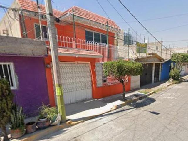 VENTA DE CASA EN JARDINES DE MORELOS, ECATEPEC, EDO DE MEXICO