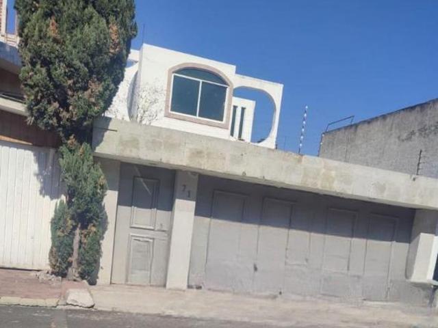 VENTA DE CASA EN JARDINES DE COYOCAN JB