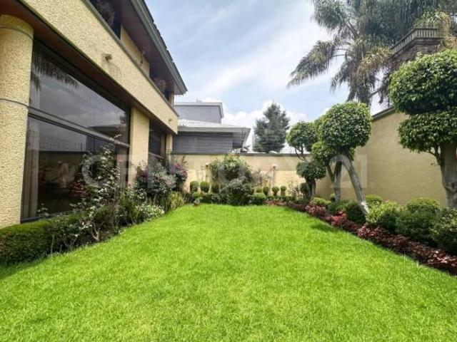 Venta de casa en Jardines de la Montaña