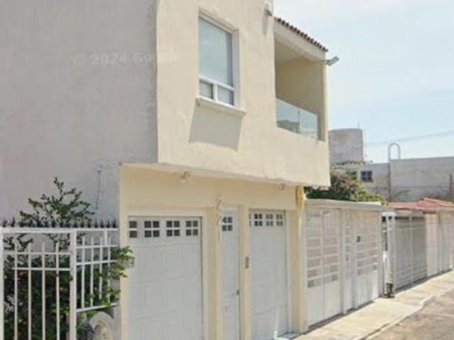 Venta de casa en Luis Quintero, Conquistadores Santiago de Queretaro